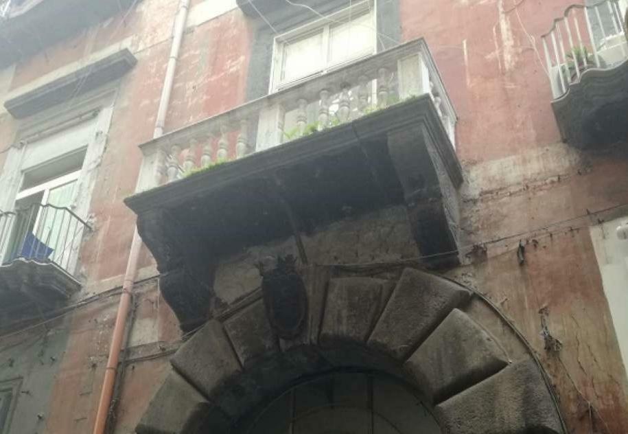 נאפולי Il Castello Apartment מראה חיצוני תמונה